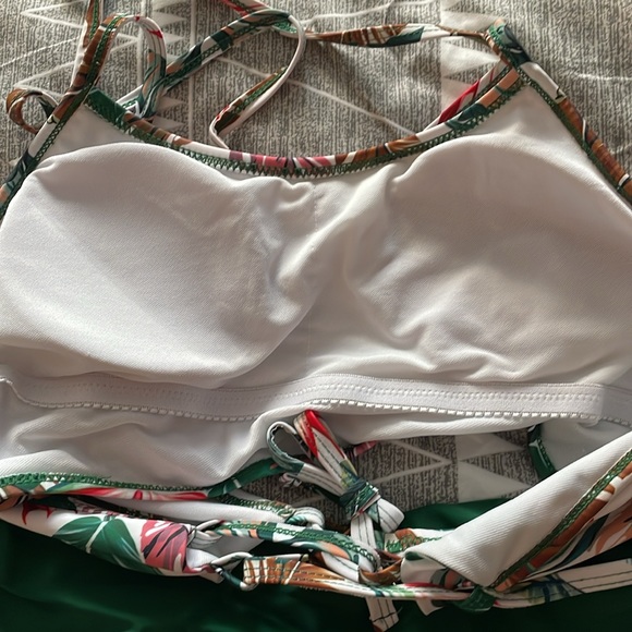 Two piece high waisted bikini (Zaful or Cupshe- can’t remember which!) - Picture 4 of 4